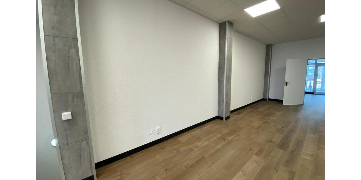 Gewerbeobjekt Lübeck Sankt Lorenz Nord - 2.300&euro; | Angebot:24021194