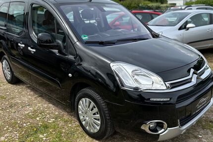 Citroen Berlingo 156.839 km 9.212 &euro; Ahrensbök 23623