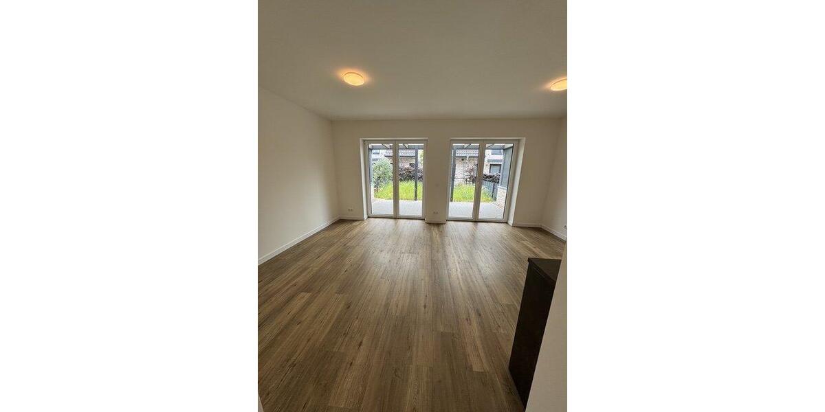 Reihenhaus Bad Segeberg - 4.5 Zimmer, 105 m&sup2;, 369.000&euro; | Angebot:26827647