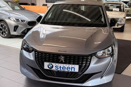 Peugeot 208 12.950 km 15.550 &euro; Alt-Mölln 23881