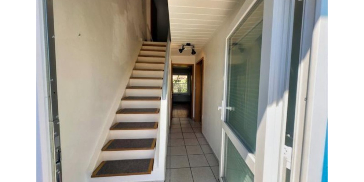 RMH auf Eigenland in Lübeck-Kücknitz, 6 km zur Ostsee 3.5 zimmer