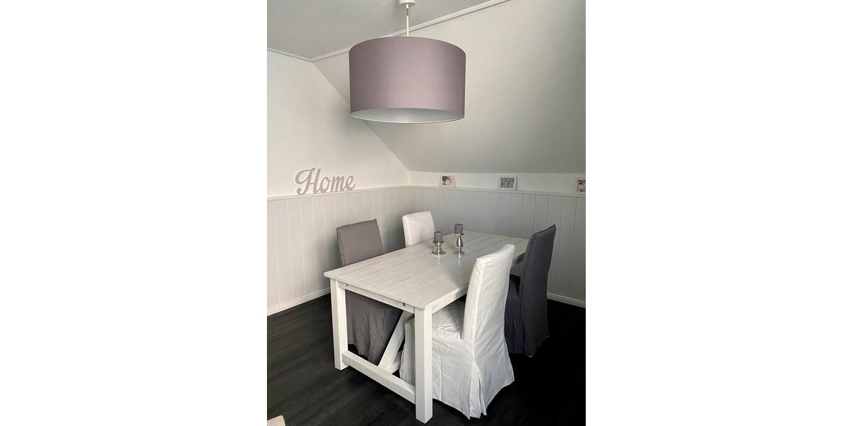 Dachgeschoßwohnung Bad Segeberg - 2 Zimmer, 55 m&sup2;, 780&euro; | Angebot:26050949