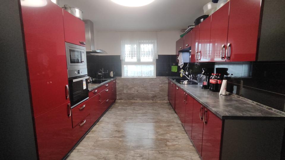 Mehrfamilienhaus, Wohnhaus Ratzeburg - 9 Zimmer, 248 m&sup2;, 730.000&euro; | Angebot:27070510