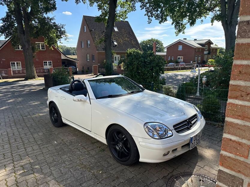 Mercedes-Benz SLK 320 110.000 km 7.900 € Zarpen 23619