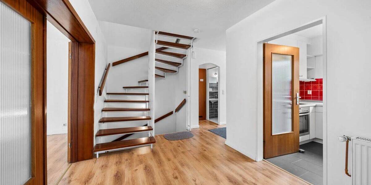 Reihenmittelhaus Lübeck St. Gertrud - 3 Zimmer, 110 m&sup2;, 350.000&euro; | Angebot:25997224