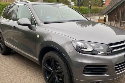 VW Touareg 212.000 km 17.500 € Lübeck 23552
