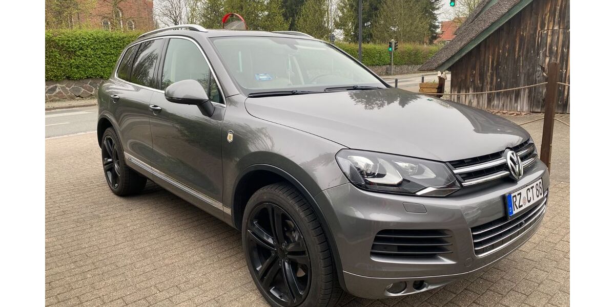 VW Touareg 212.000 km 17.500 € Lübeck 23552
