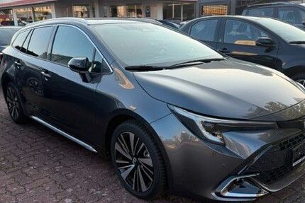 Toyota Corolla 8.147 km 28.590 &euro; Mölln 23879
