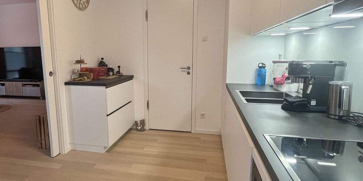 Etagenwohnung Lübeck St. Jürgen - 3 Zimmer, 127 m&sup2;, 1.950&euro; | Angebot:24737867