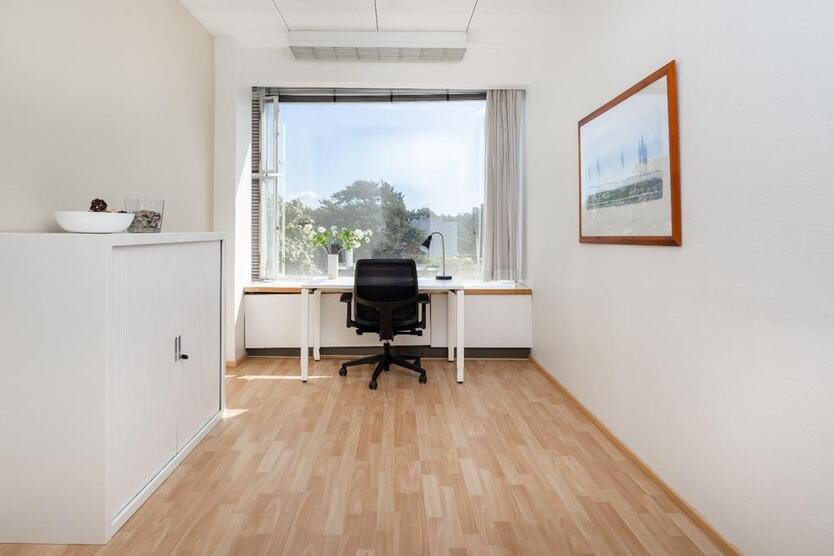Privater Büroraum für 1 Person in Regus Campus Park