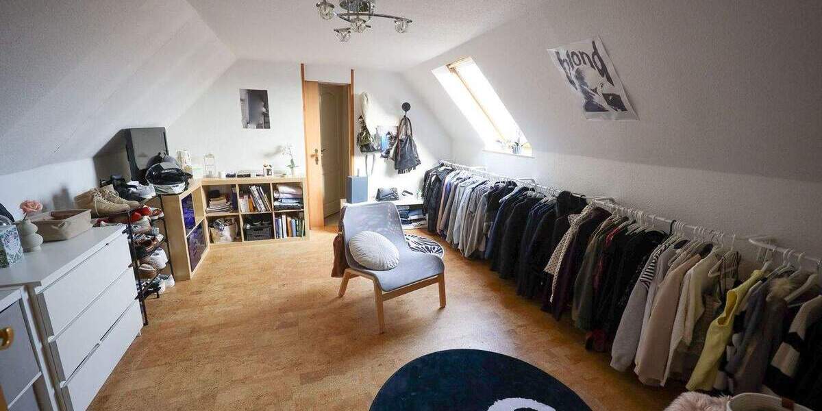 Repräsentatives Zweifamilienhaus mit Einliegerwohnung 8 zimmer