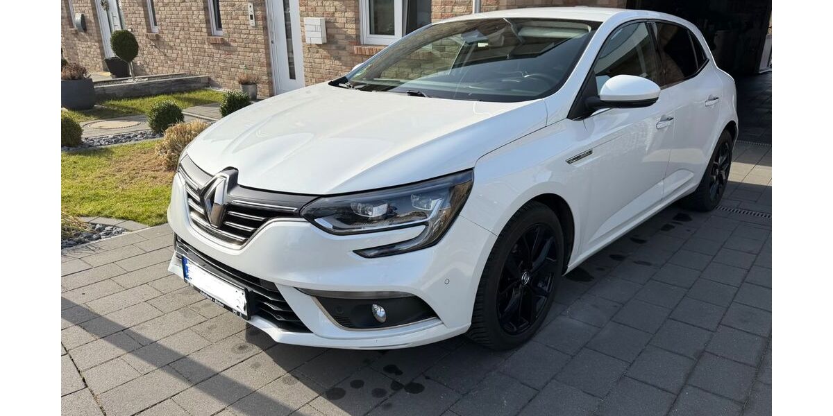 Renault Megane 177.000 km 8.800 &euro; Bad Oldesloe 23843