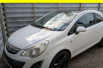 Opel Corsa 172.201 km 3.450 &euro; Lübeck 23556