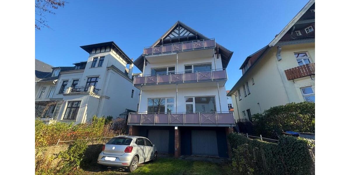 Helle 3 Zi DG WHG in der Stresemannstr. mit Blick auf die Türme 3 zimmer