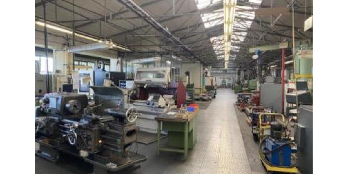 Großzügige Büro- oder Seminarfläche flexibel nutzbar optional zzgl. Logistikhalle zimmer