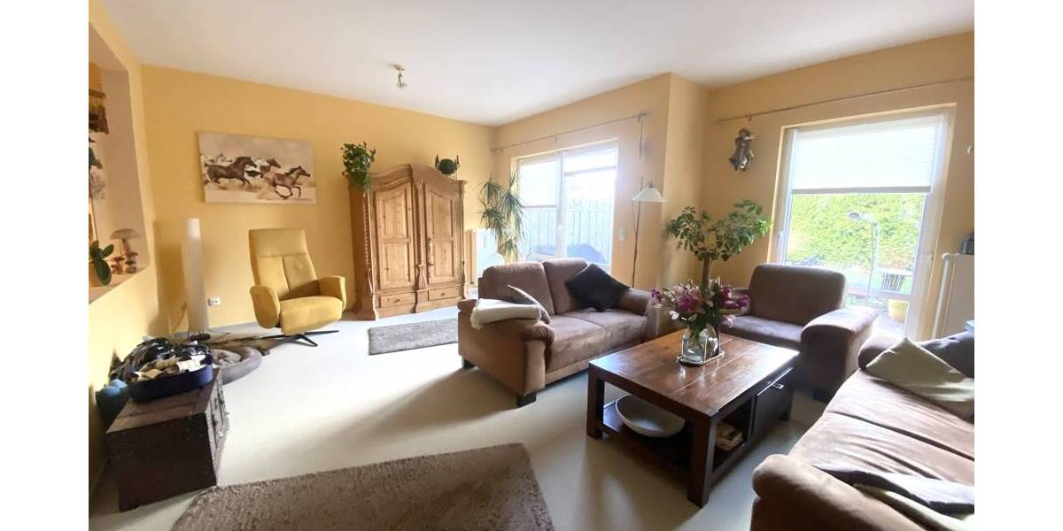 Reihenmittelhaus Stockelsdorf - 7 Zimmer, 140 m&sup2;, 475.000&euro; | Angebot:26029739