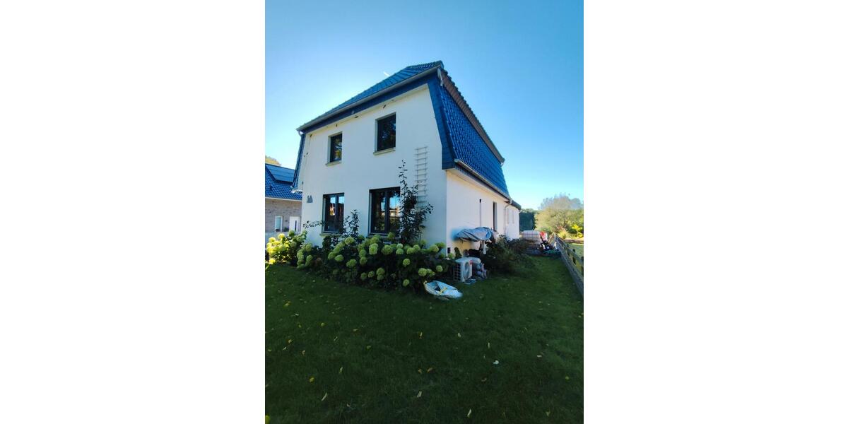 Einfamilienhaus Lüdersdorf - 9 Zimmer, 214 m&sup2;, 440.000&euro; | Angebot:26988957