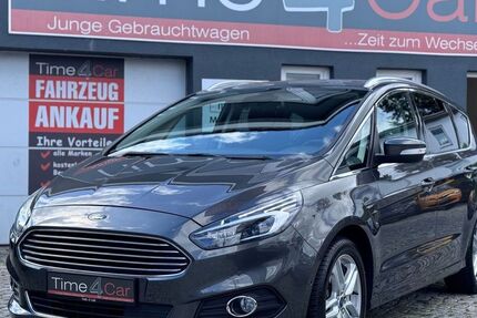 Ford S-Max 127.000 km 15.990 € Lübeck 23554