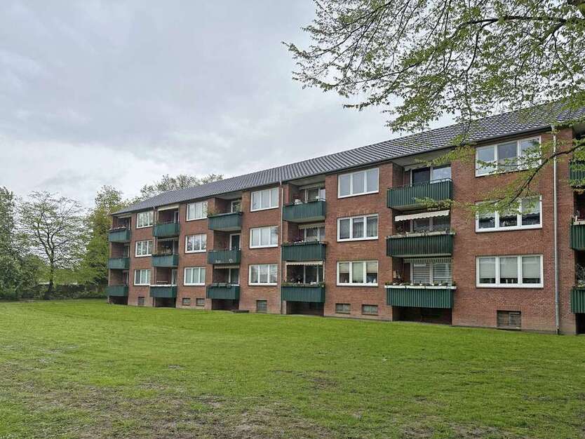Wohnung zum Kaufen in Lübeck Moisling 120.000 € 62.25 m²