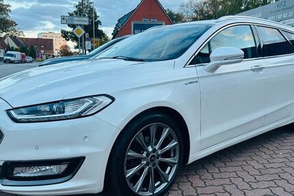 Ford Mondeo 125.000 km 15.990 &euro; Lübeck 23556