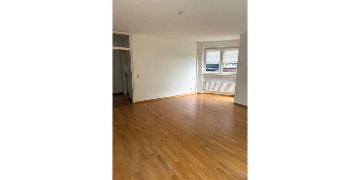Etagenwohnung Stockelsdorf - 3 Zimmer, 80 m&sup2;, 955&euro; | Angebot:26684645