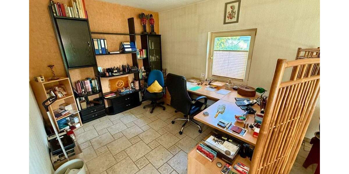 Mehrfamilienhaus, Wohnhaus Lübeck St. Lorenz Nord - 6 Zimmer, 168 m&sup2;, 398.000&euro; | Angebot:24808469