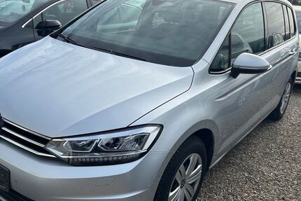 VW Touran 204.000 km 14.999 &euro; Ratzeburg bei Hamburg 23909