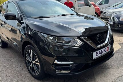 Nissan Qashqai 116.393 km 11.390 &euro; Lübeck 23556