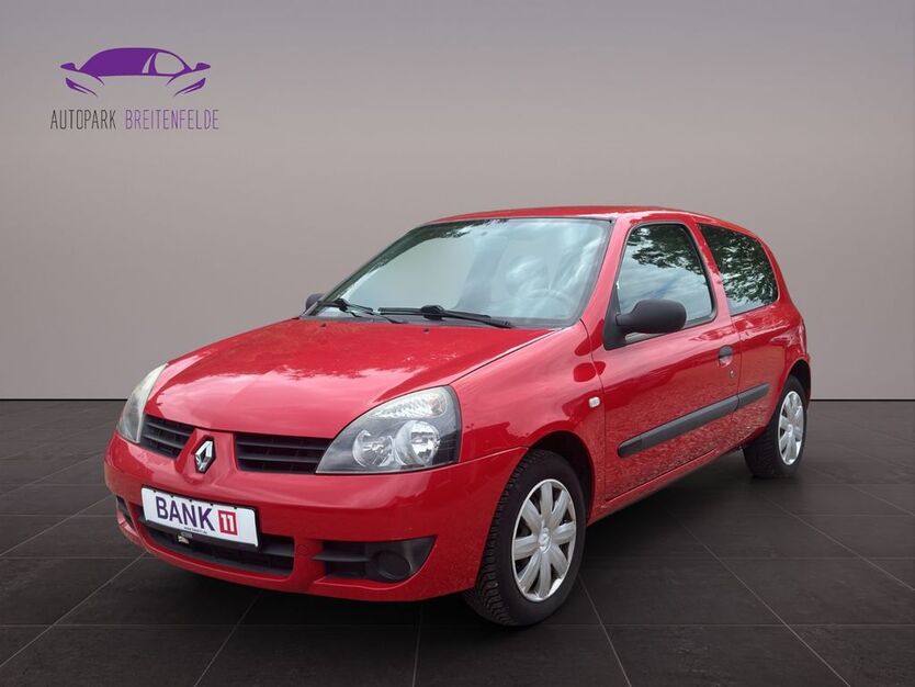 Renault Clio 156.000 km 1.999 € Breitenfelde 23881