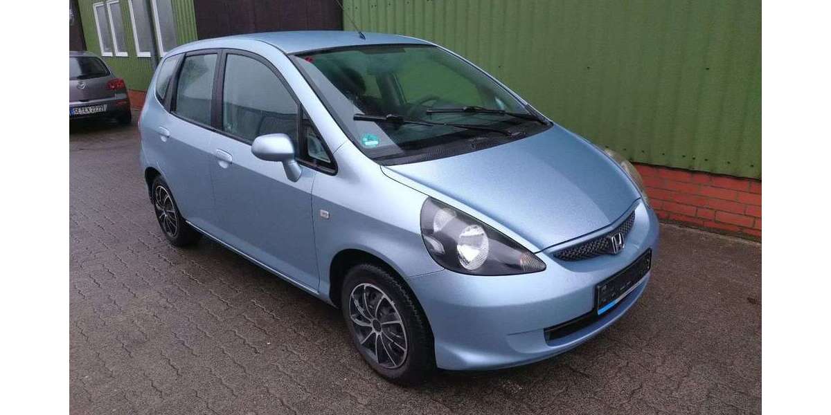 Honda Jazz 74.083 km 3.499 &euro; Elmenhorst 23869
