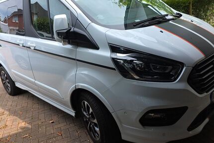 Ford Tourneo Custom 112.000 km 26.500 &euro; Wahrsow 23923