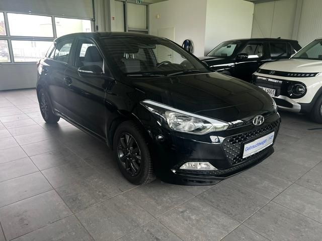 Hyundai i20 84.648 km 9.480 &euro; Lübeck 23562