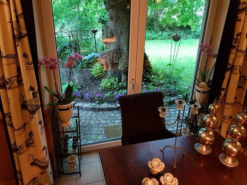 Großzügige und ruhige Erdgeschoßwohnung mit eigenem Garten