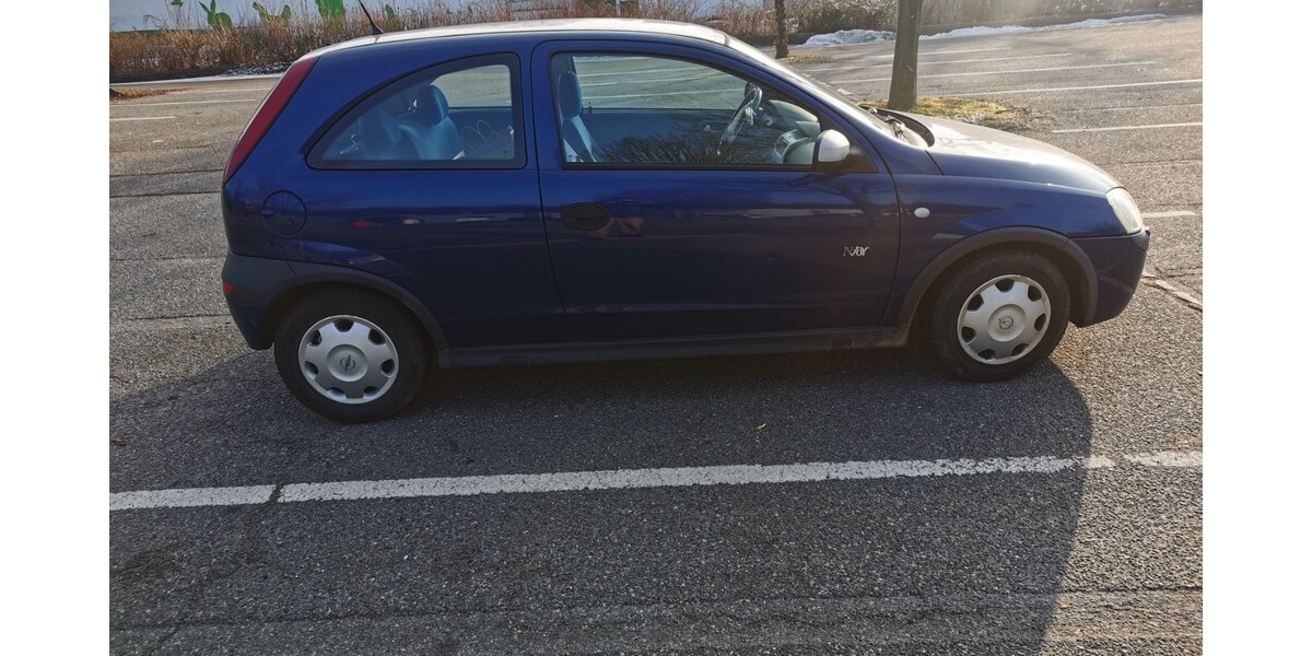 Opel Corsa C 103.500 km 1.500 &euro; Lübeck 23539