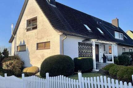 Haus Bad Oldesloe - 4 Zimmer, 125 m&sup2;, 369.000&euro; | Angebot:25475968