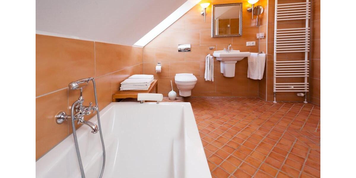 Dachgeschoßwohnung Neustadt in Holstein - 2 Zimmer, 61 m&sup2;, 1.060&euro; | Angebot:25934968