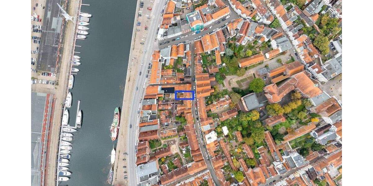 Historisches Stadthaus- Denkmalgeschütztes Wohnen in hervorragender Lage 5 zimmer