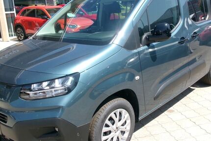 Fiat Doblo 2.000 km 27.990 &euro; Lübeck 23554