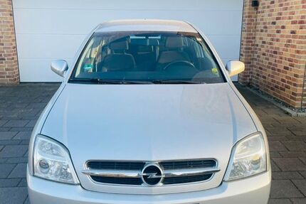 Opel Vectra 197.000 km 3.900 &euro; Lübeck 23554