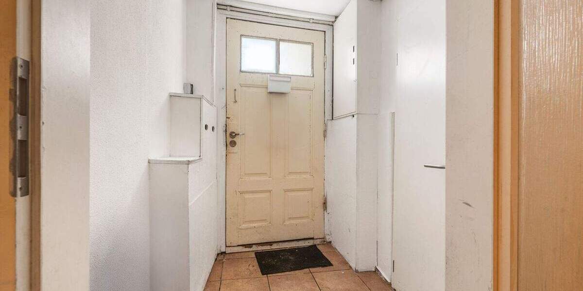 Mehrfamilienhaus, Wohnhaus Lübeck / Innenstadt Innenstadt - 8 Zimmer, 200 m&sup2;, 498.000&euro; | Angebot:25770316