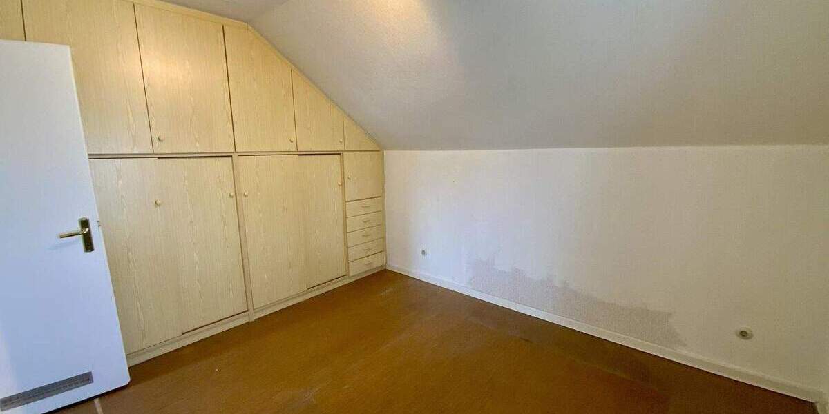 Doppelhaushälfte Lübeck Kücknitz - 5 Zimmer, 90 m&sup2;, 199.000&euro; | Angebot:25196126