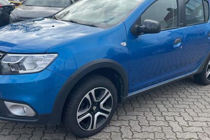 Dacia Sandero 49.989 km 12.990 &euro; Lübeck 23554