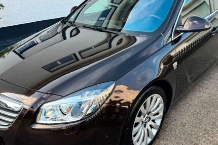 Opel Insignia 237.000 km 4.100 &euro; Lübeck 23558