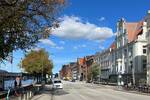 Etagenwohnung Lübeck Innenstadt - 6 Zimmer, 175 m&sup2;, 4.500&euro; | Angebot:26401158