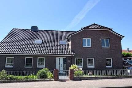 Haus Sandesneben - 8 Zimmer, 233 m&sup2;, 539.000&euro; | Angebot:27092587