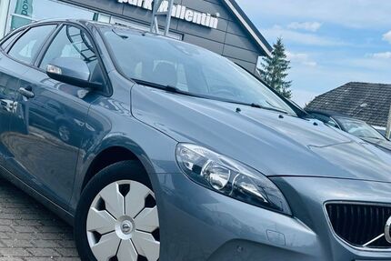 Volvo V40 83.000 km 13.988 &euro; Stepenitztal 23936