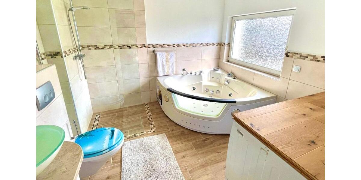 Doppelhaushälfte Steinburg - 4 Zimmer, 126 m&sup2;, 498.000&euro; | Angebot:26988970