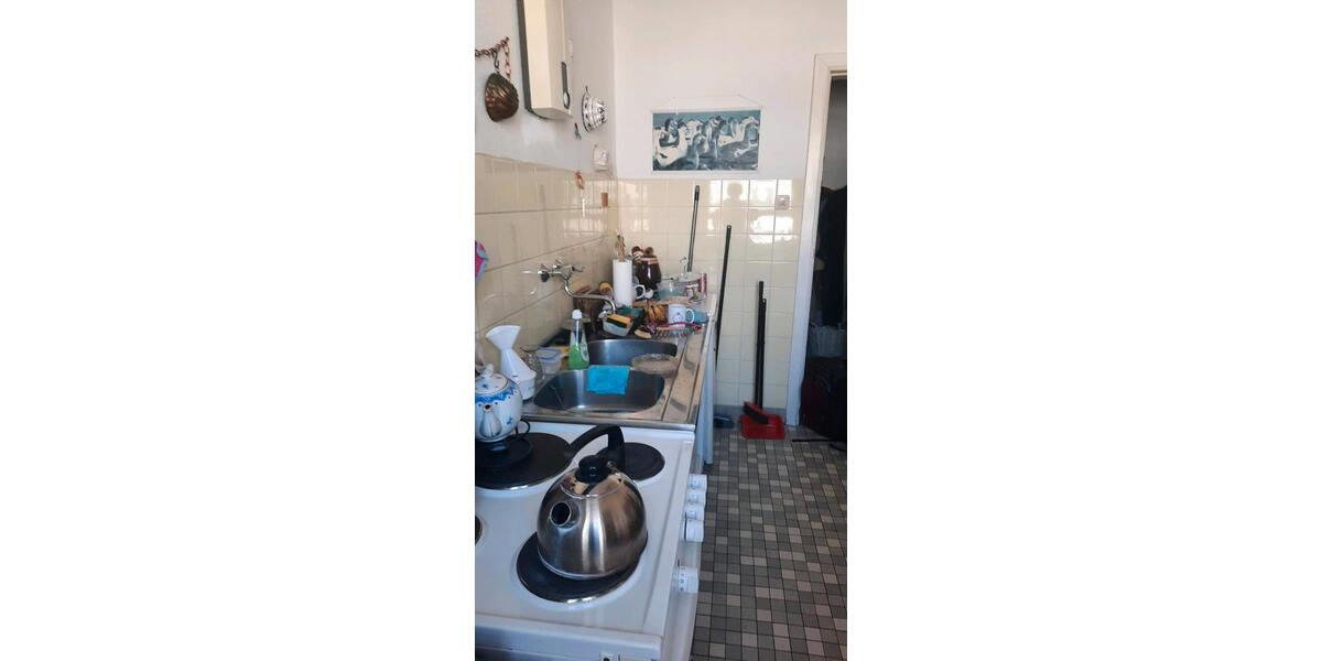 Etagenwohnung Lübeck Innenstadt - 1 Zimmer, 10 m&sup2;, 500&euro; | Angebot:26251110