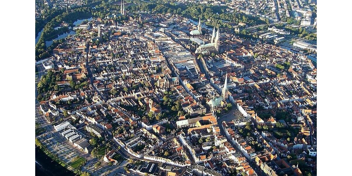 Etagenwohnung Lübeck Innenstadt - 3 Zimmer, 110 m&sup2;, 6.000&euro; | Angebot:25146540