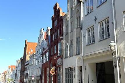 TREPPENGIEBEL - ENSEMBLE MIT GESCHICHTE & RENDITE - Haus Lübeck Innenstadt | Angebot:27255738